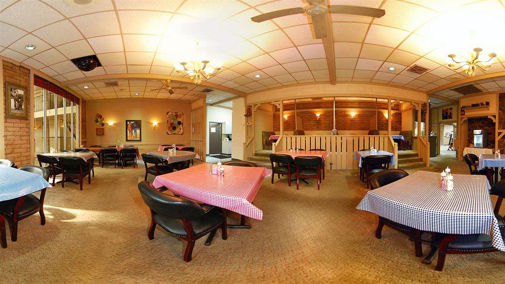 Rodeway Inn Cow Palace Lamar Eksteriør bilde