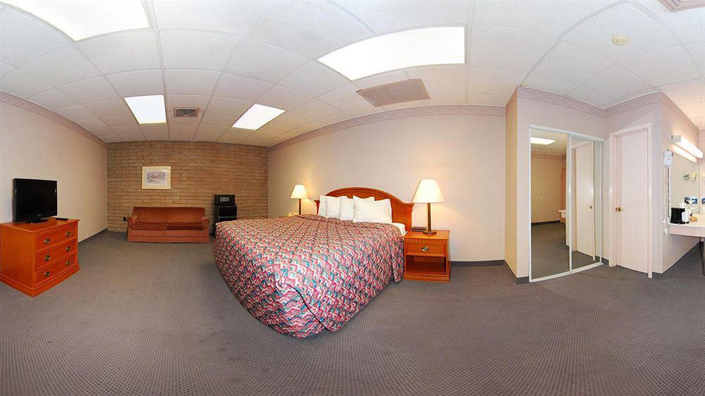 Rodeway Inn Cow Palace Lamar Eksteriør bilde